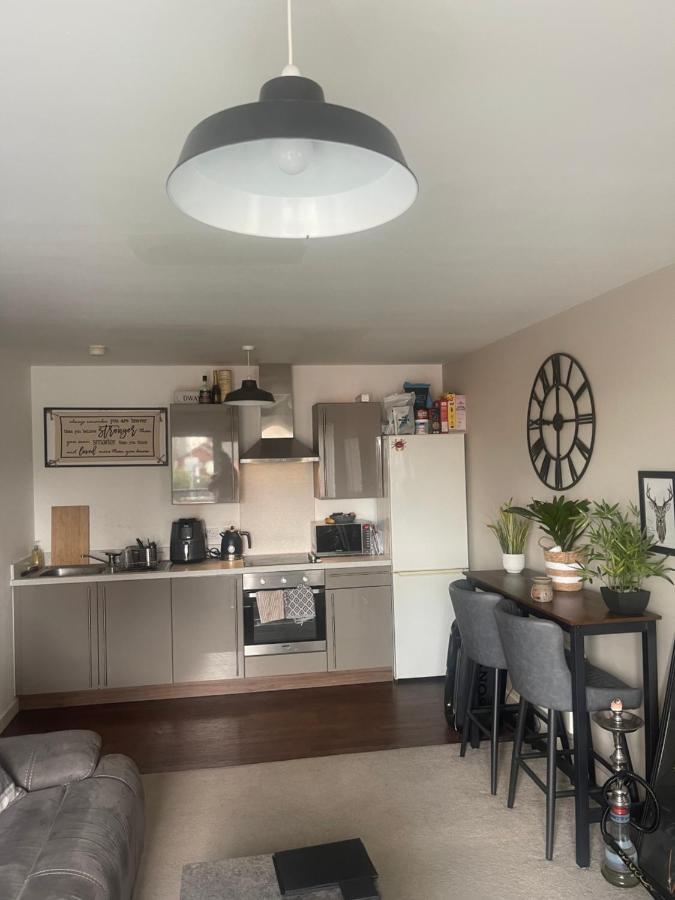 This Apartment Is No Longer Available! Manchester Exteriör bild